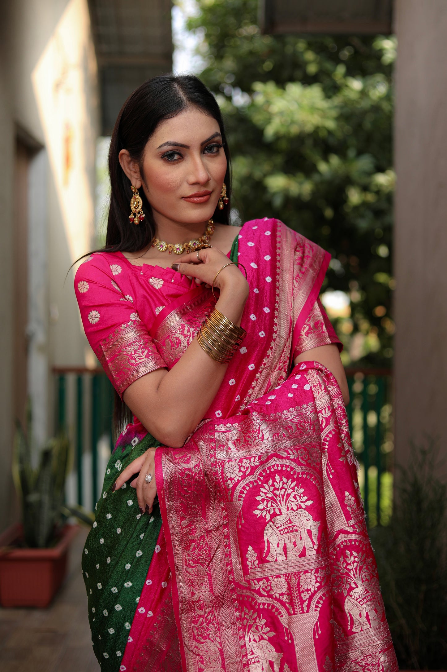Pink Vahini Pure Bandhej Silk Saree With Bandhej Border & Zari Weaving Rich Tissue Pallu