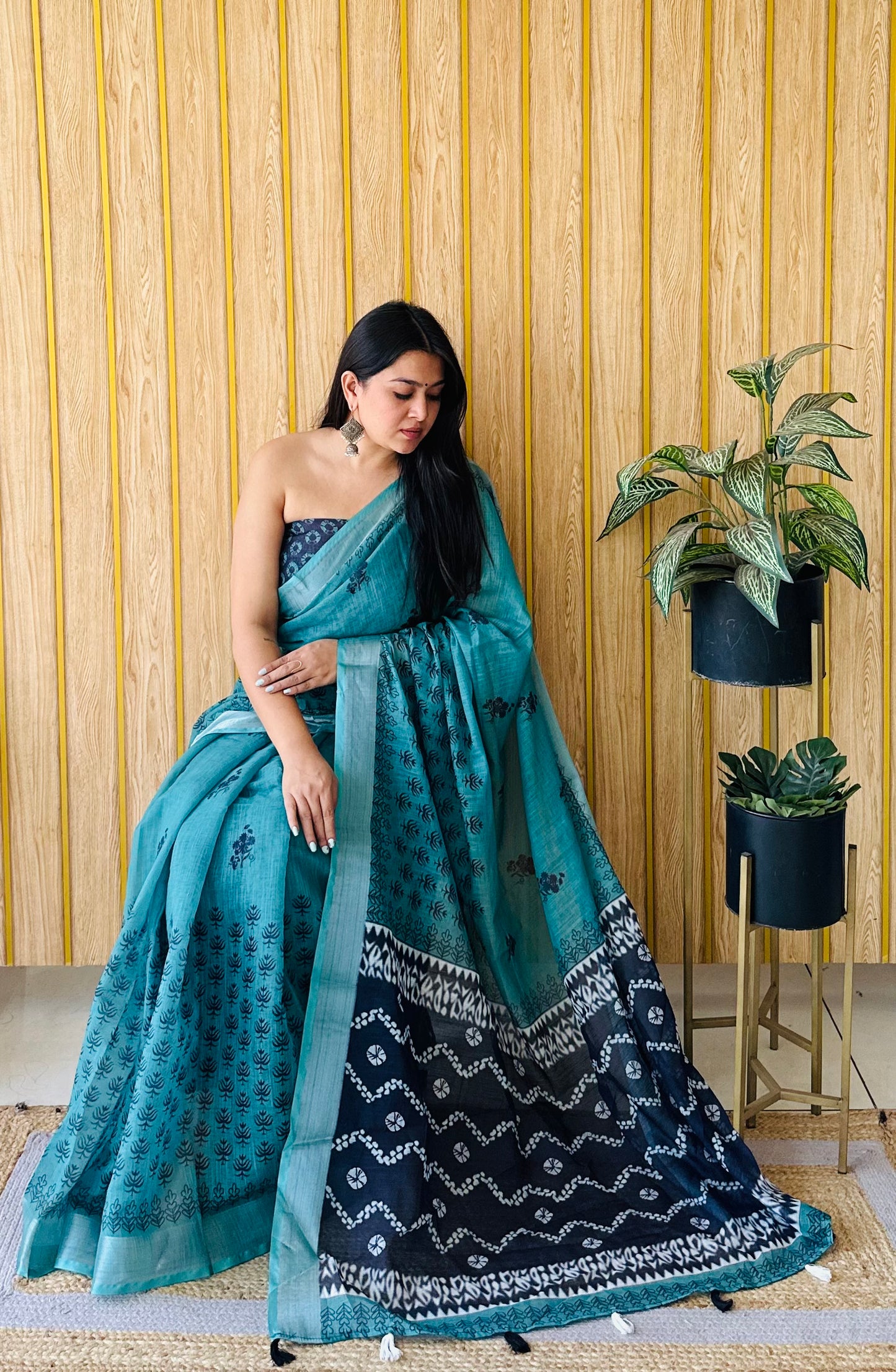 Rama Aarya-2 Soft Linen Cotton Digital Print Sarees With Batik Print With Silver Border