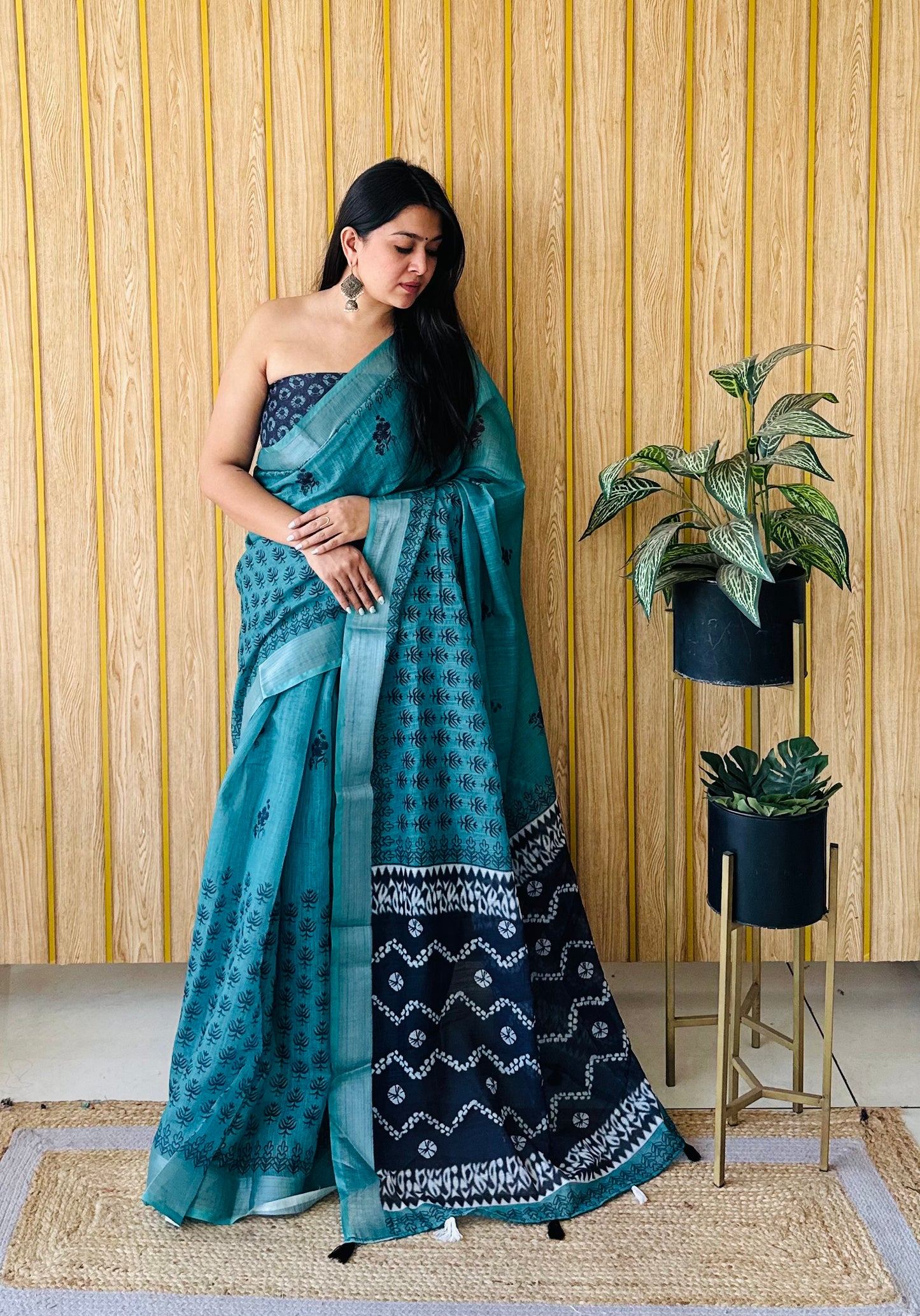 Rama Aarya-2 Soft Linen Cotton Digital Print Sarees With Batik Print With Silver Border