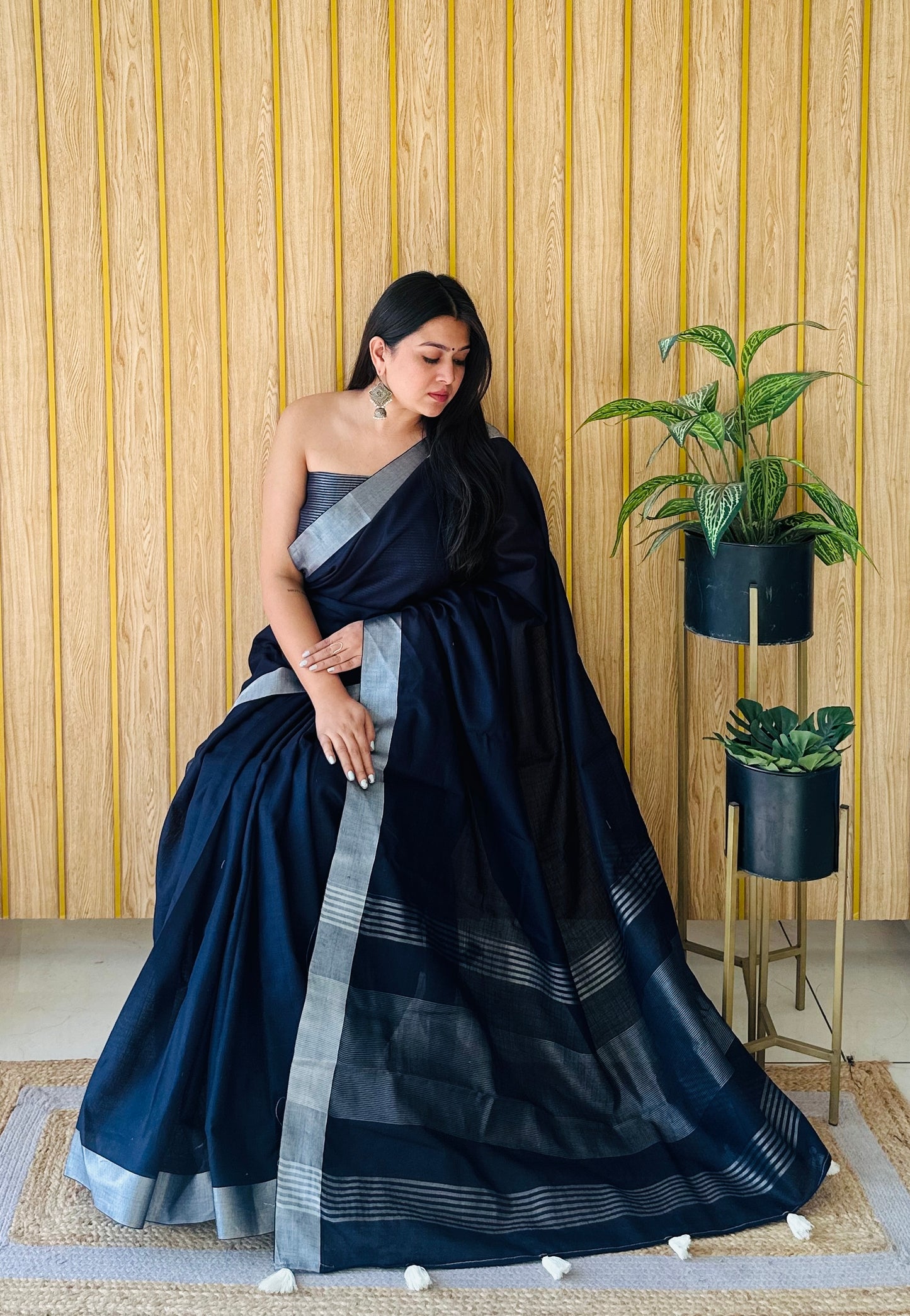 Navy Blue Amanat Beauty Soft Leaf Linen By Cotton Saree With Silver Jari Border And Silver Border Blouse