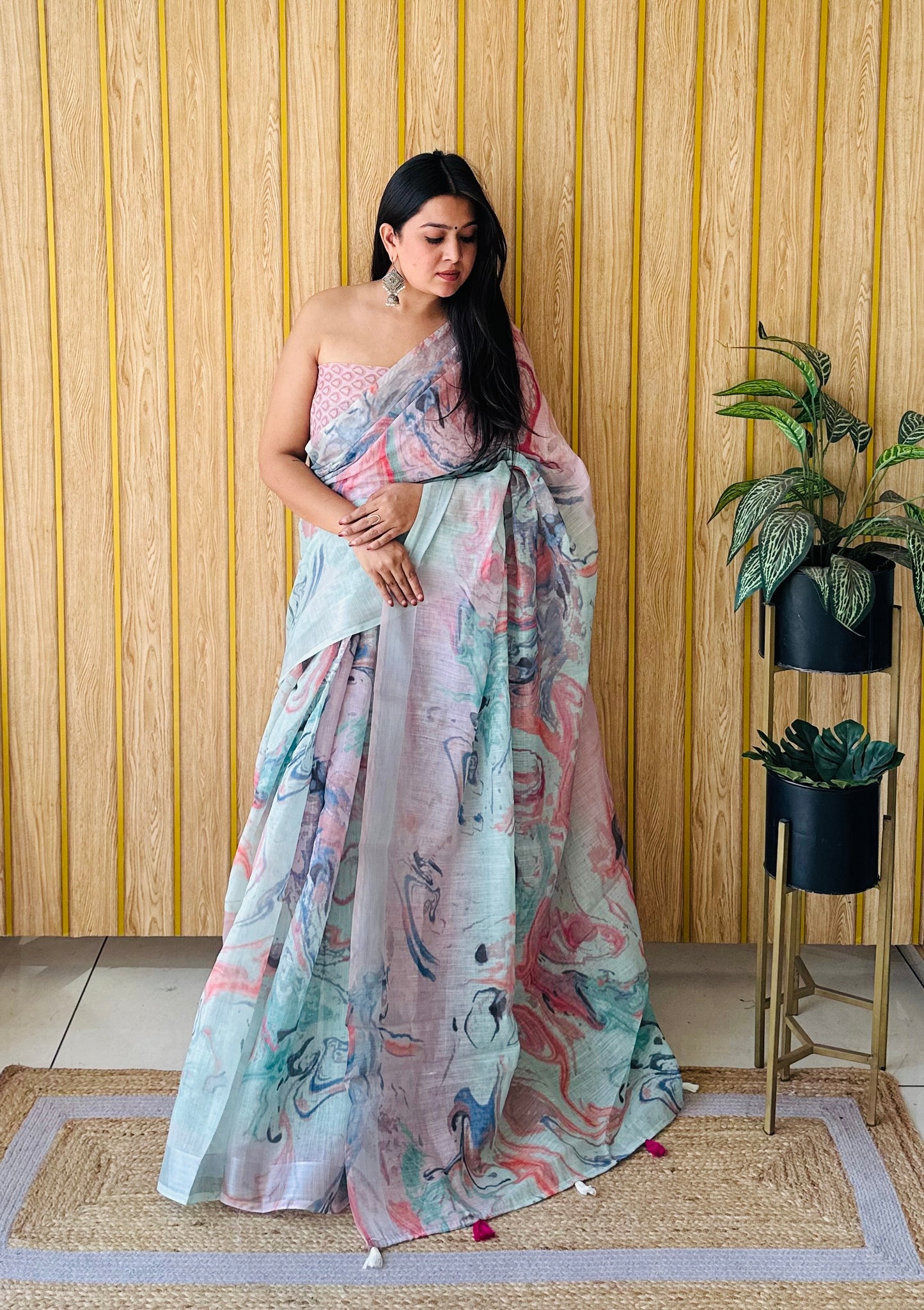 Multi Aashvi Soft Linen Cotton Digital Print Sarees With Batik Print With Silver Border