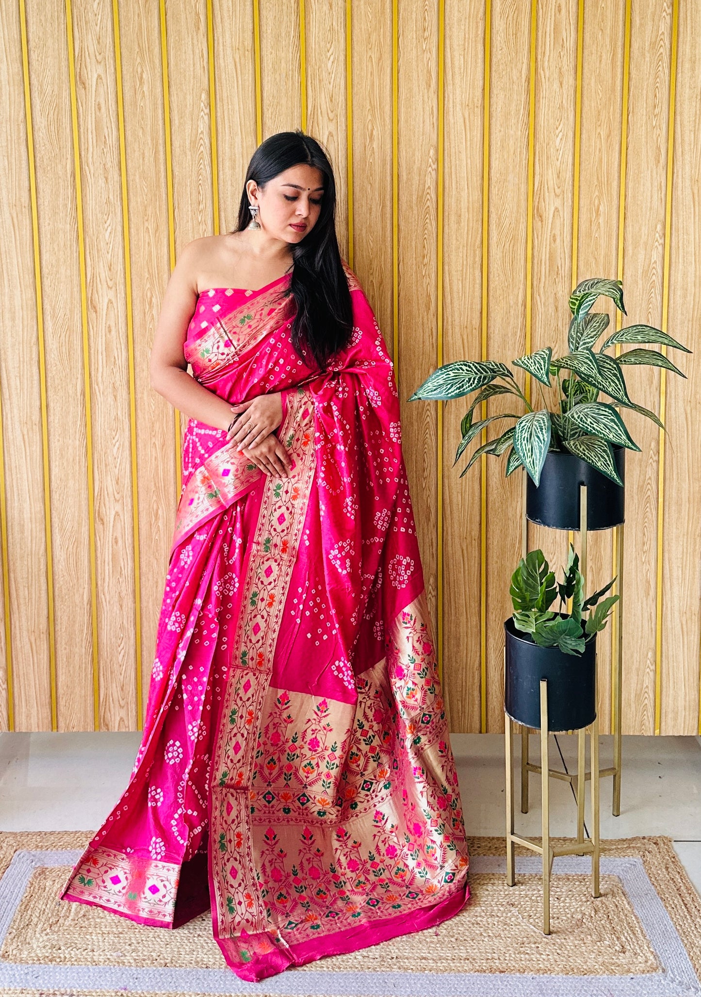 Pink Deewani Pure Bandhej Silk Saree With Patola Border With Zari Weaving Paithani Rich Pallu Saree