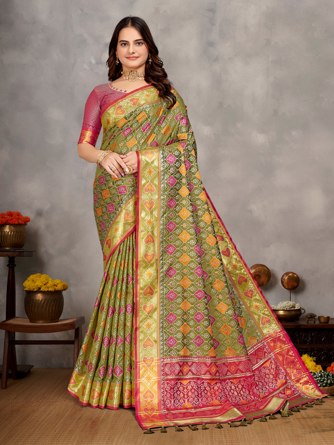 Light-green Maya-1 Pure Handloom Silk Ikkat Patola Saree With Kanchi Border and contrast Zari border