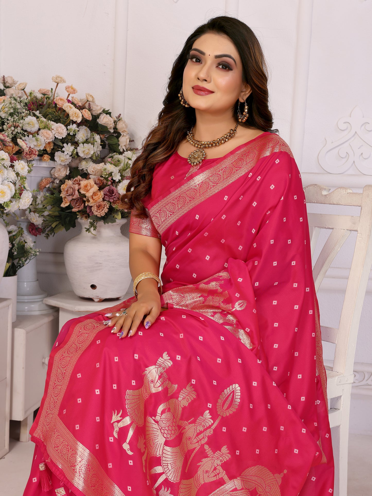 Pink Heena summer kochi silk saree with beautiful Bandhej weaving work soft comfy....