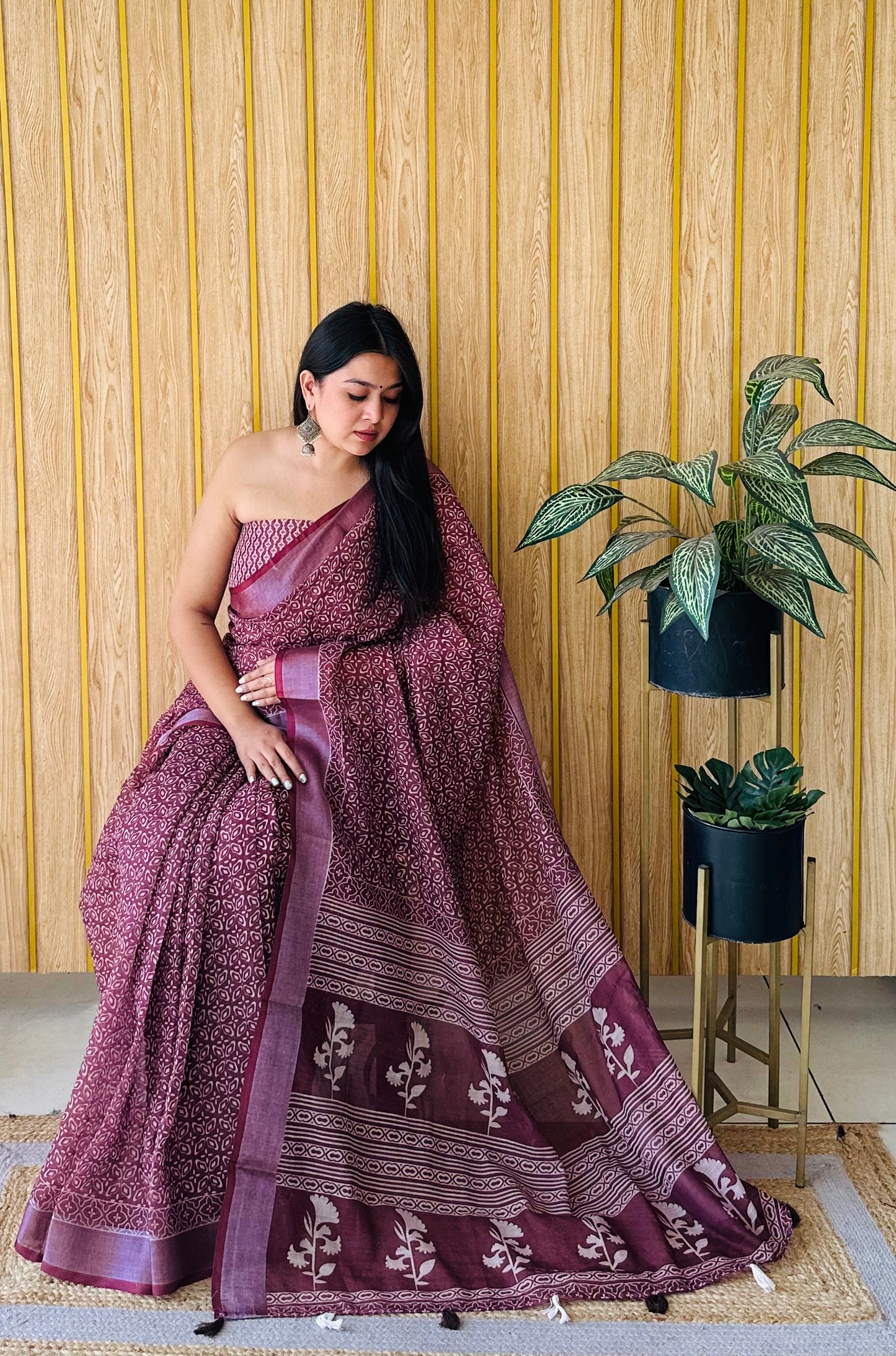 Wine Aarya-2 Soft Linen Cotton Digital Print Sarees With Batik Print With Silver Border