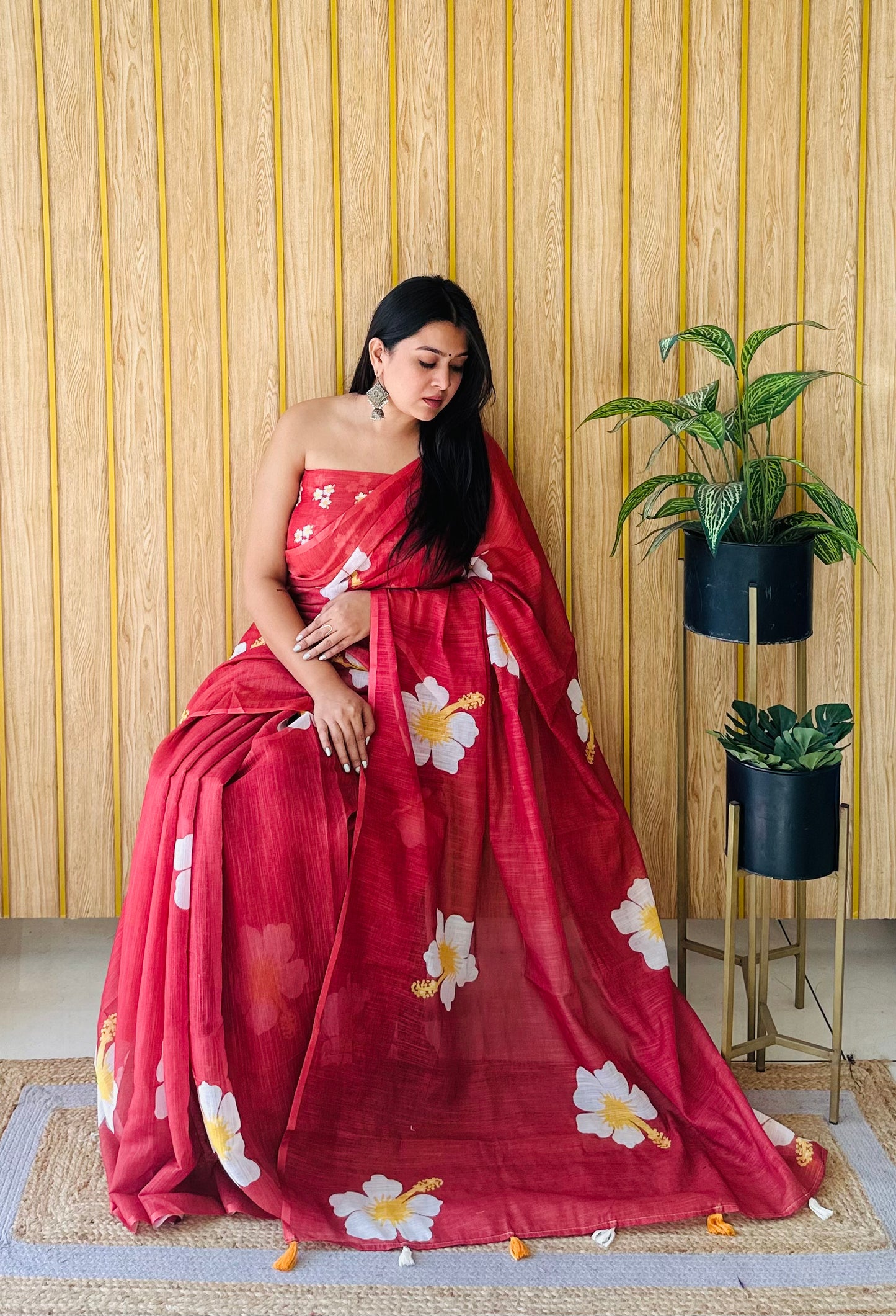 Red Champa-2 Soft Linen Cotton Digital Print Sarees With Flower Print & Printed Pallu