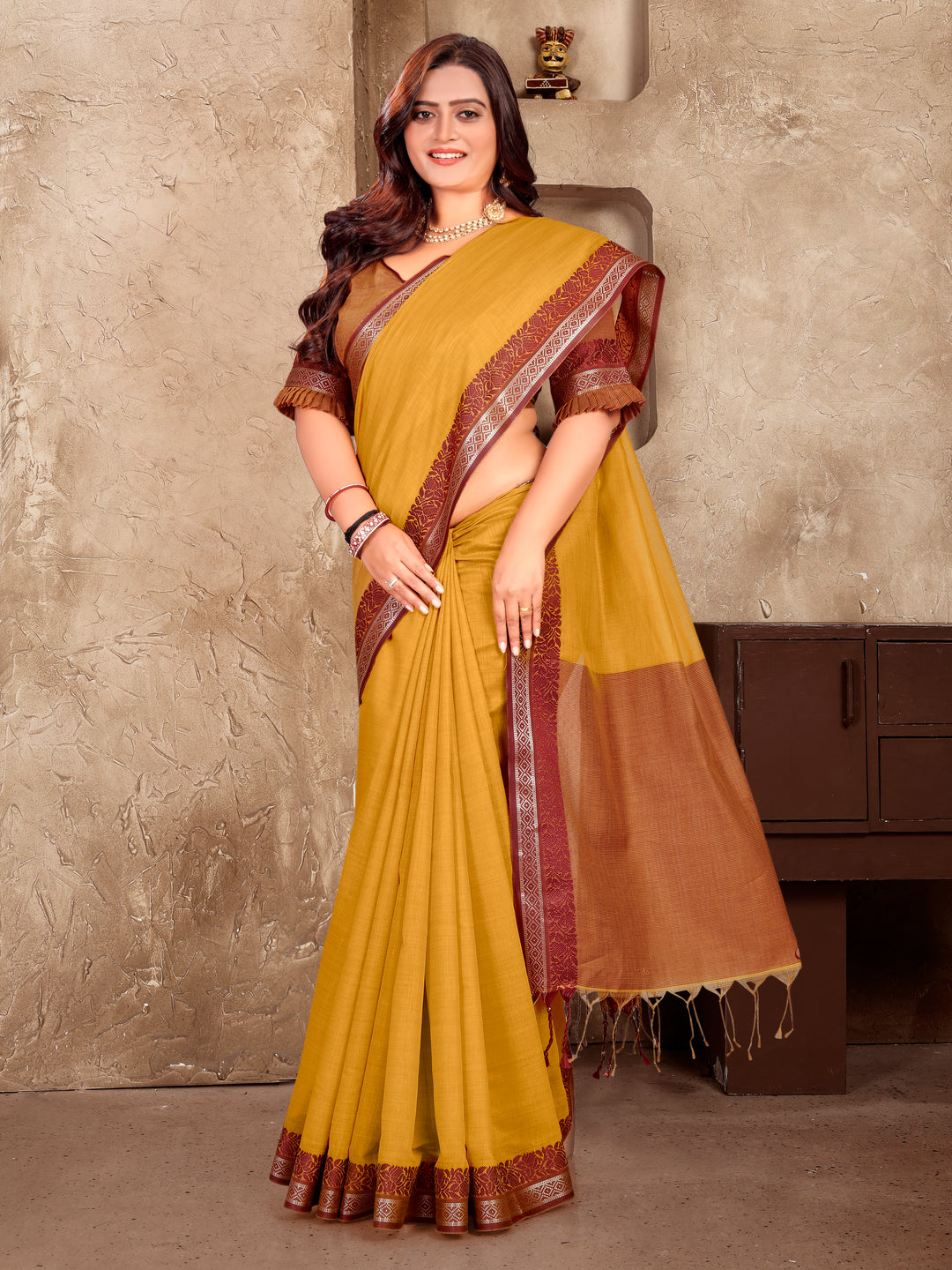 Yellow Mohini-1 Linen Soft Silk Saree That Has Shine And Shimmer,Sheer Skin With Kanjivaram Border