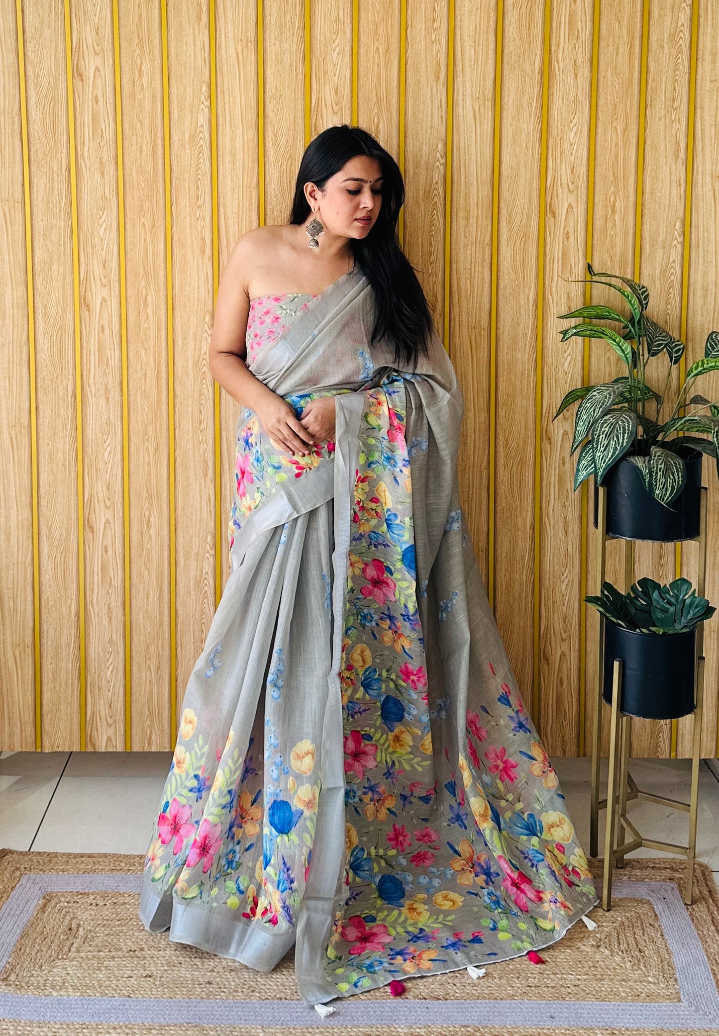 Gray Ritika Soft Linen Cotton Digital Print Saree With Batik Print With Silver Border