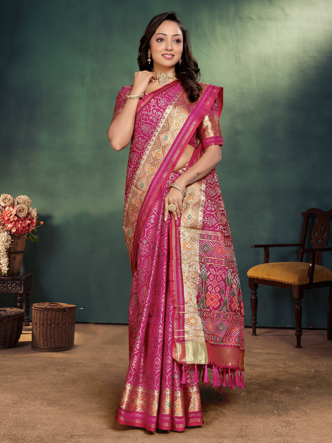Pink Maya-2 Pure Handloom Silk Ikkat Patola Saree With Kanchi Border and contrast Zari border