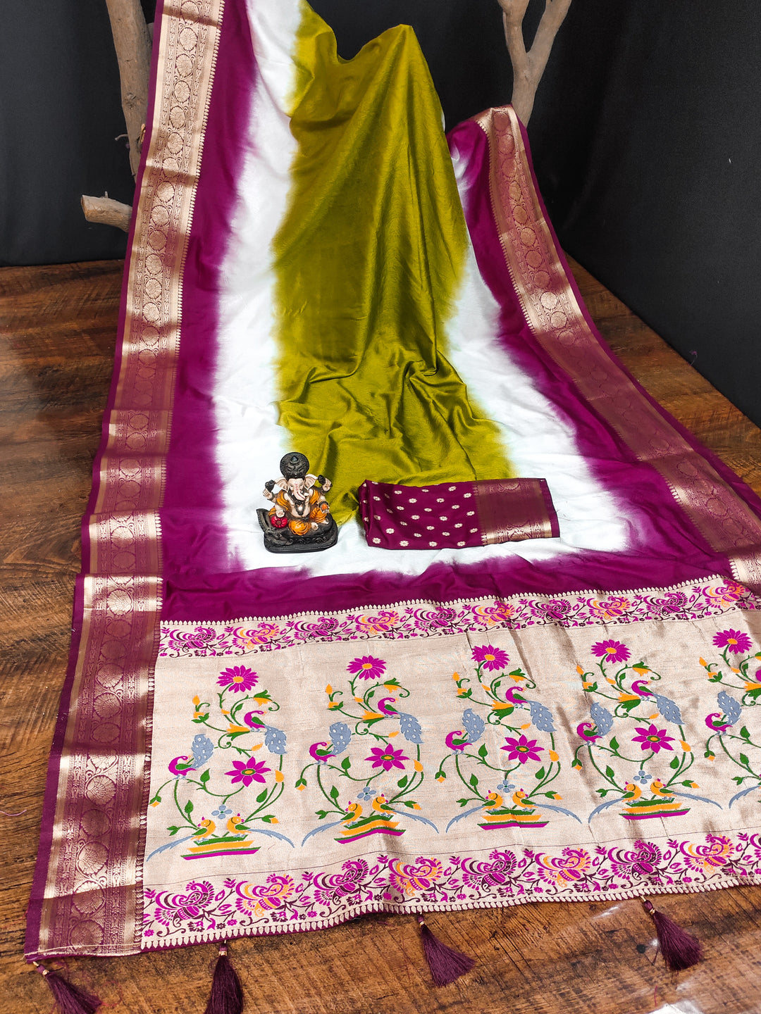 Beige Rukmani Pure Paithani Saree Contrast Woven Borders And Classic Paithani Pallu