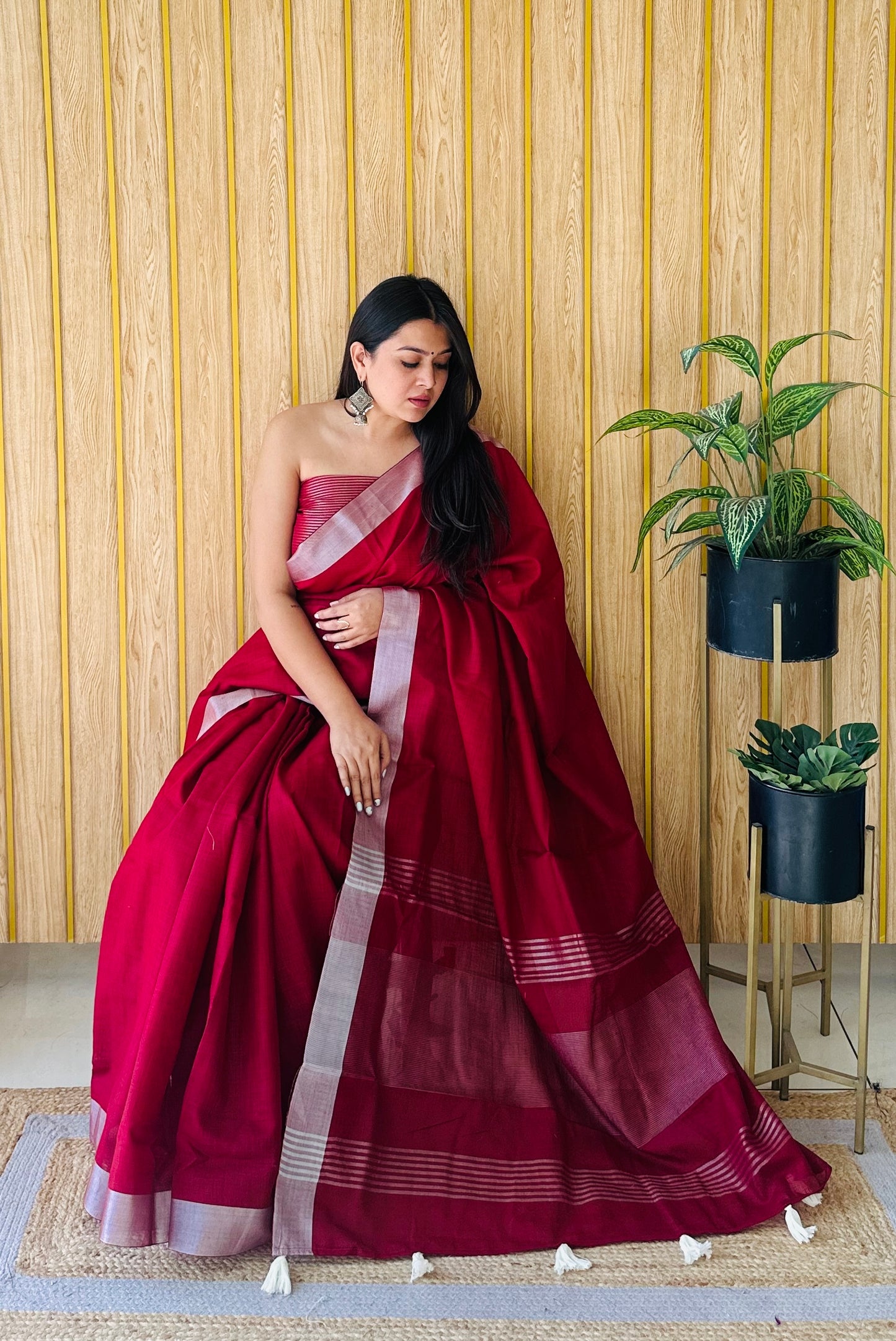 Maroon Amanat Beauty Soft Leaf Linen By Cotton Saree With Silver Jari Border And Silver Border Blouse