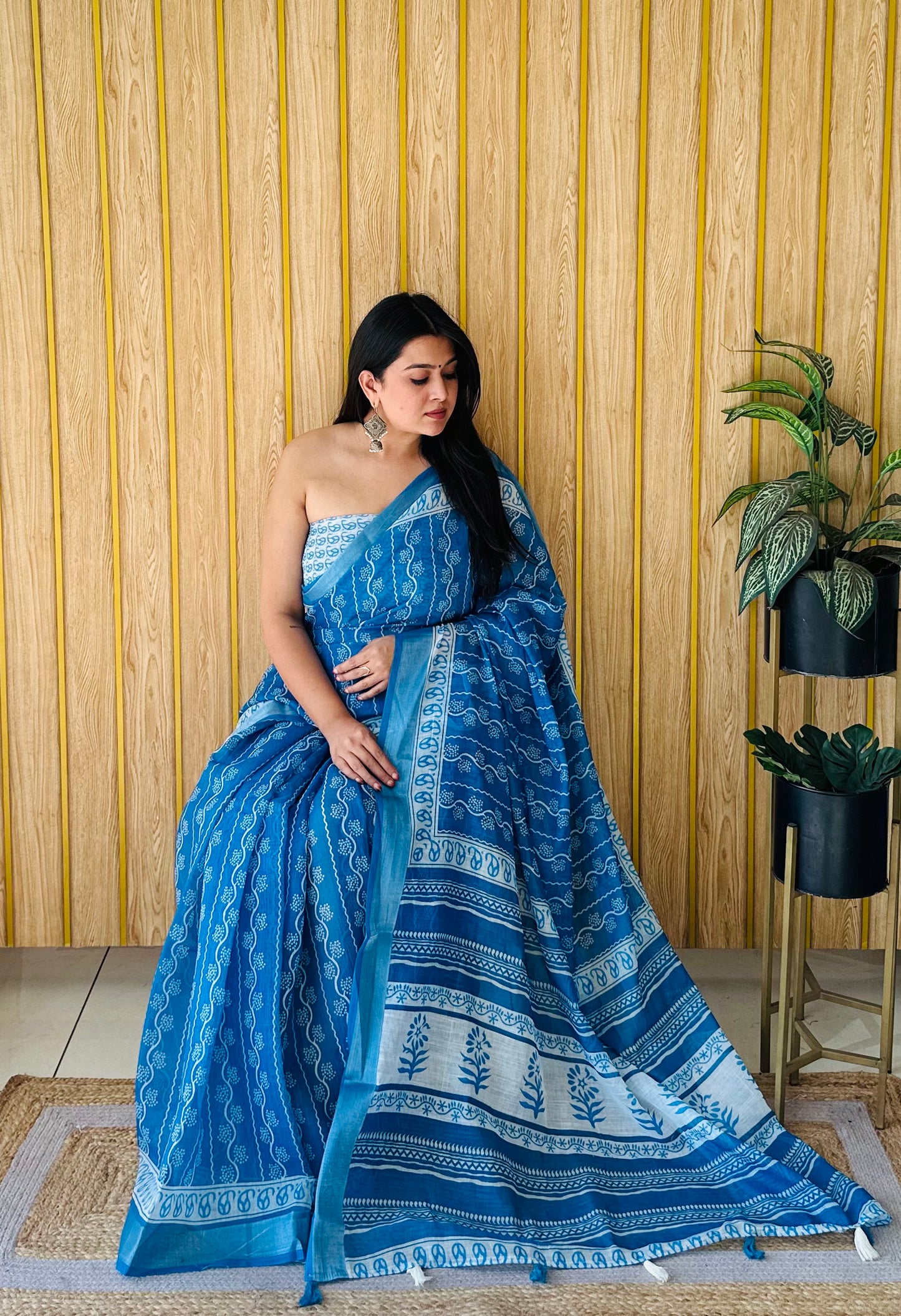 Sky Blue Shukriya Soft Linen Cotton Digital Print Saree With Batik Print With Silver Border