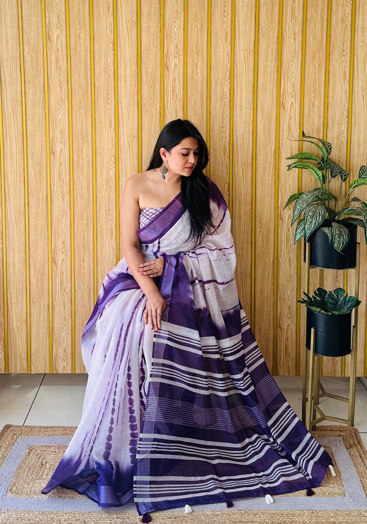 Purple Aashvi Soft Linen Cotton Digital Print Sarees With Batik Print With Silver Border