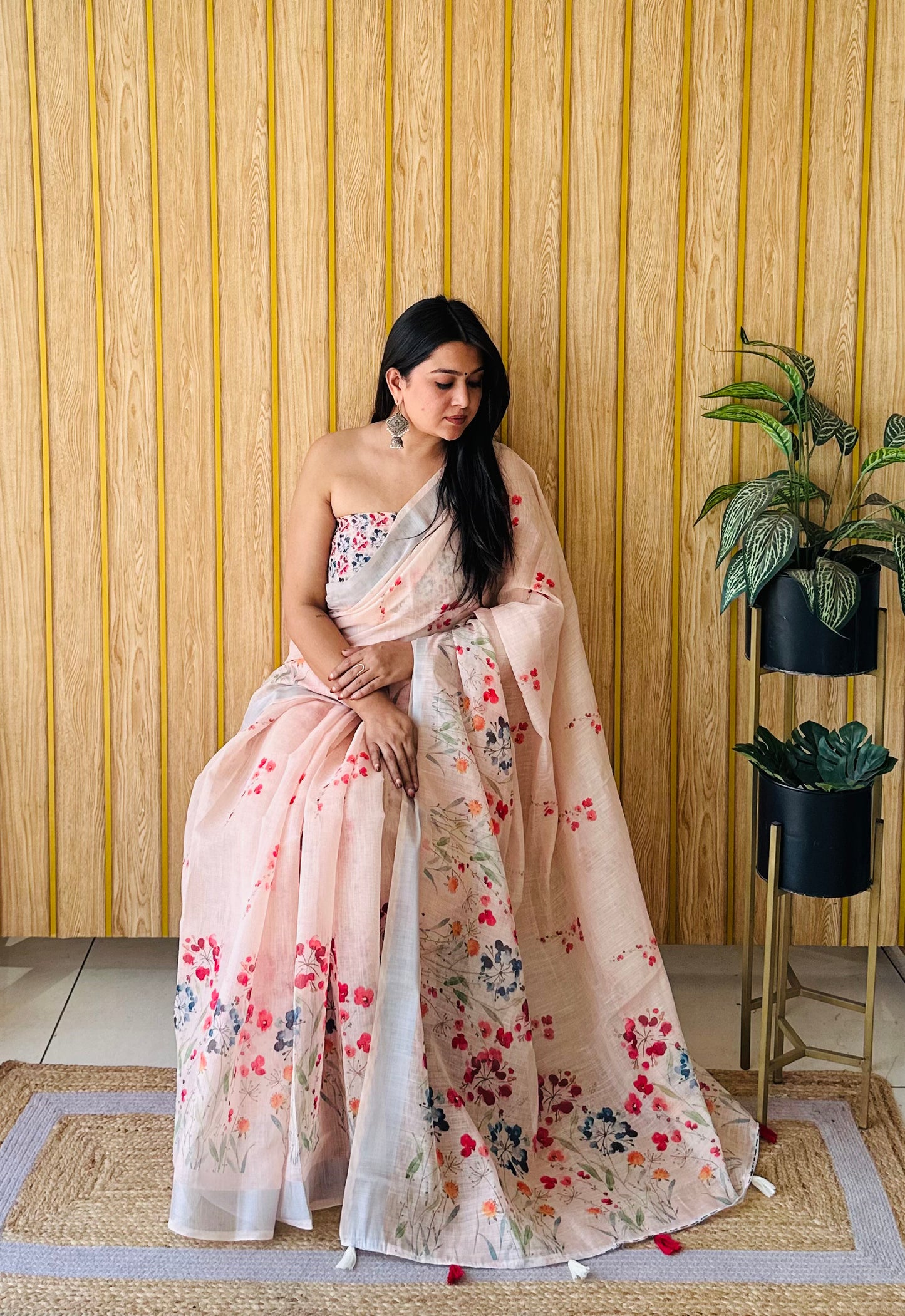 Peach Ritika Soft Linen Cotton Digital Print Saree With Batik Print With Silver Border