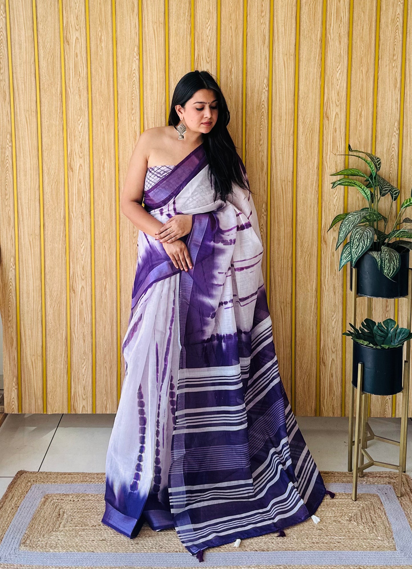 Purple Aashvi Soft Linen Cotton Digital Print Sarees With Batik Print With Silver Border