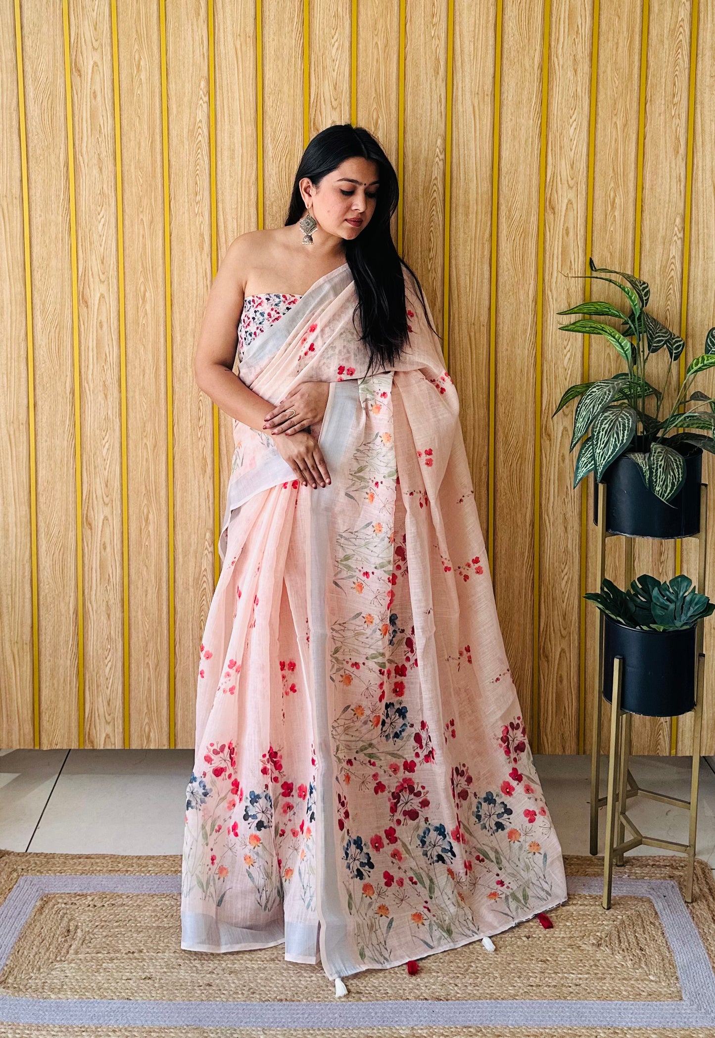 Peach Ritika Soft Linen Cotton Digital Print Saree With Batik Print With Silver Border