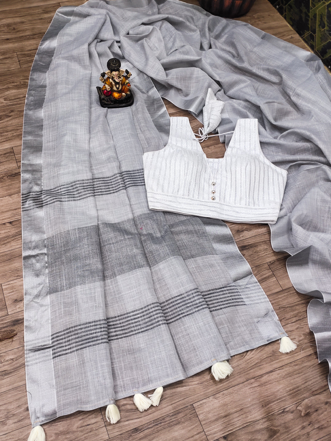 Gray Morni-1 Linen Soft And Smooth Sarees With Plane Weaving All Over Saree