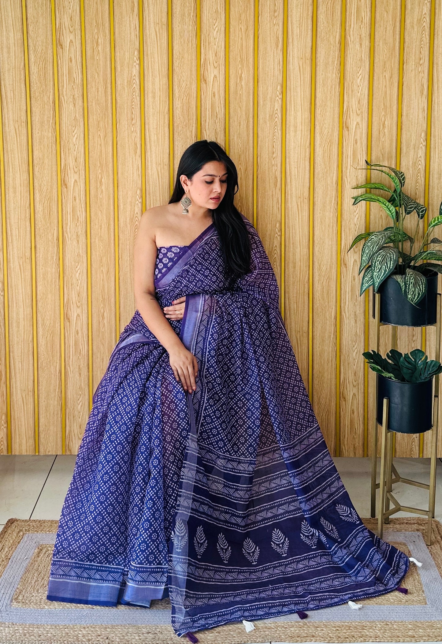 Blue Shukriya Soft Linen Cotton Digital Print Saree With Batik Print With Silver Border