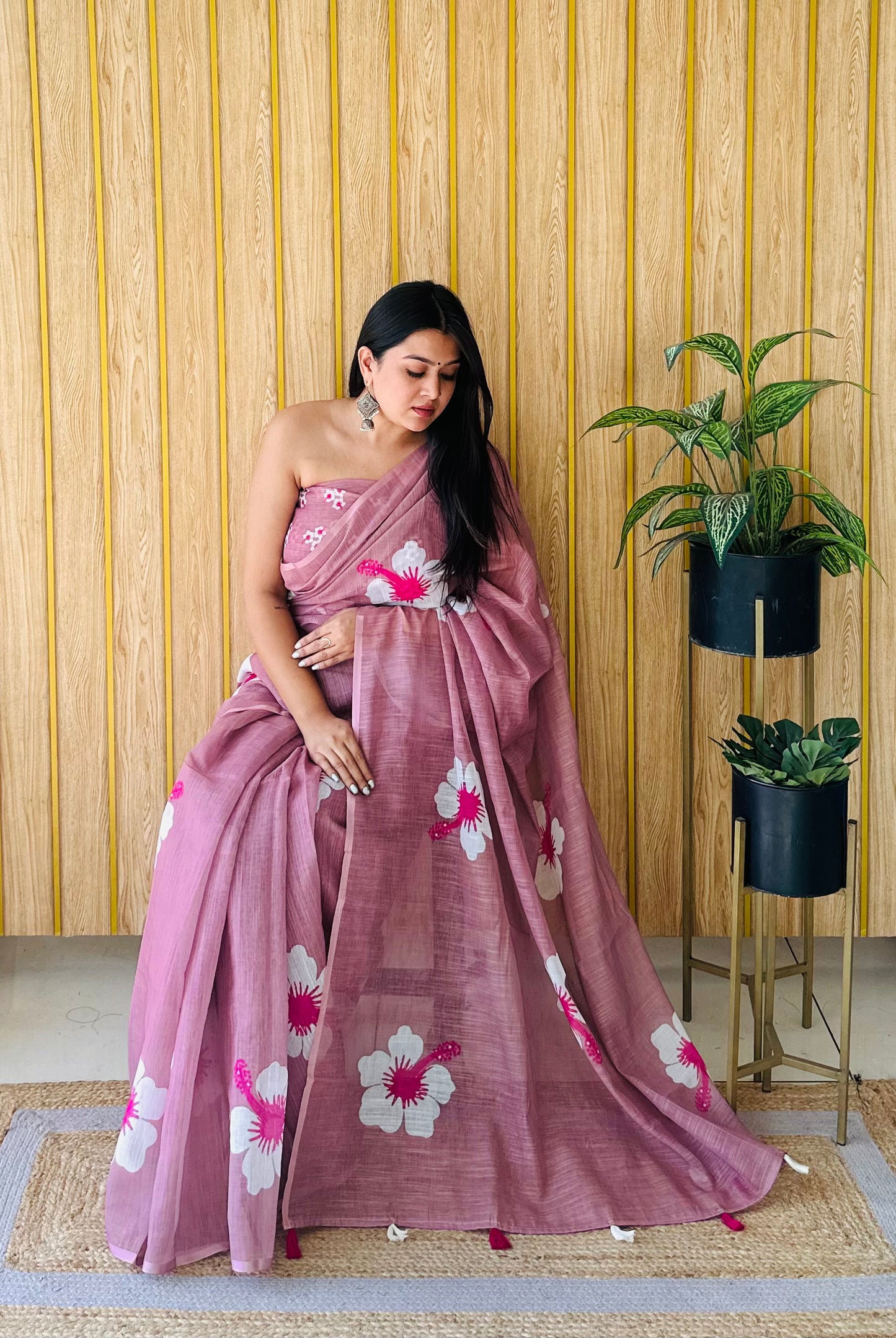 Bridge Champa-2 Soft Linen Cotton Digital Print Sarees With Flower Print & Printed Pallu