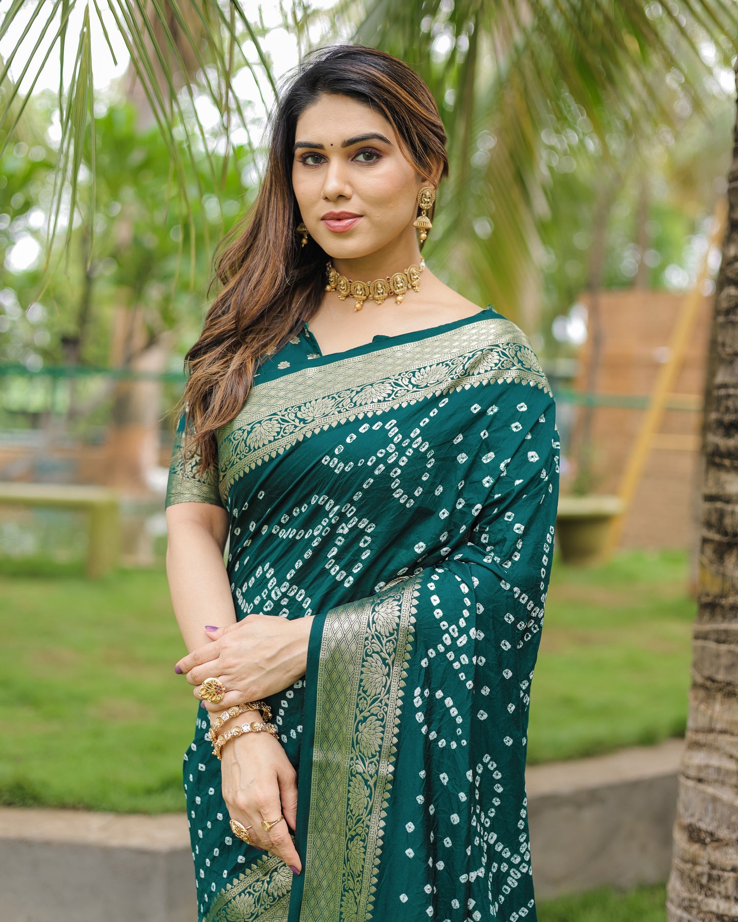 Green Padmavati Dola Soft Silk Bandhej Saree With All Over Handmade Bandhej With Jari Weaving Border