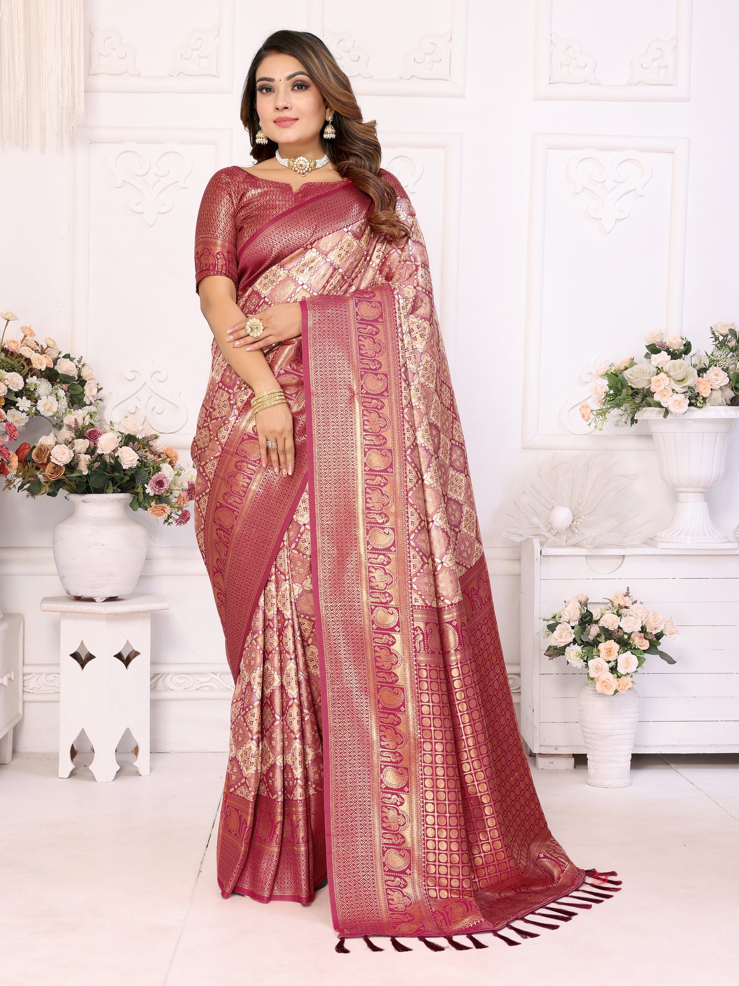 Brown Chaturi-2 Banarasi Chaturi silk saree Jari weaving Border and Weaving rich pallu