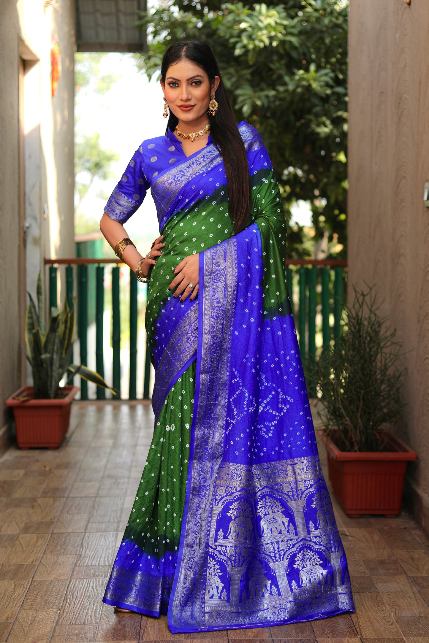 Green Vahini Pure Bandhej Silk Saree With Bandhej Border & Zari Weaving Rich Tissue Pallu