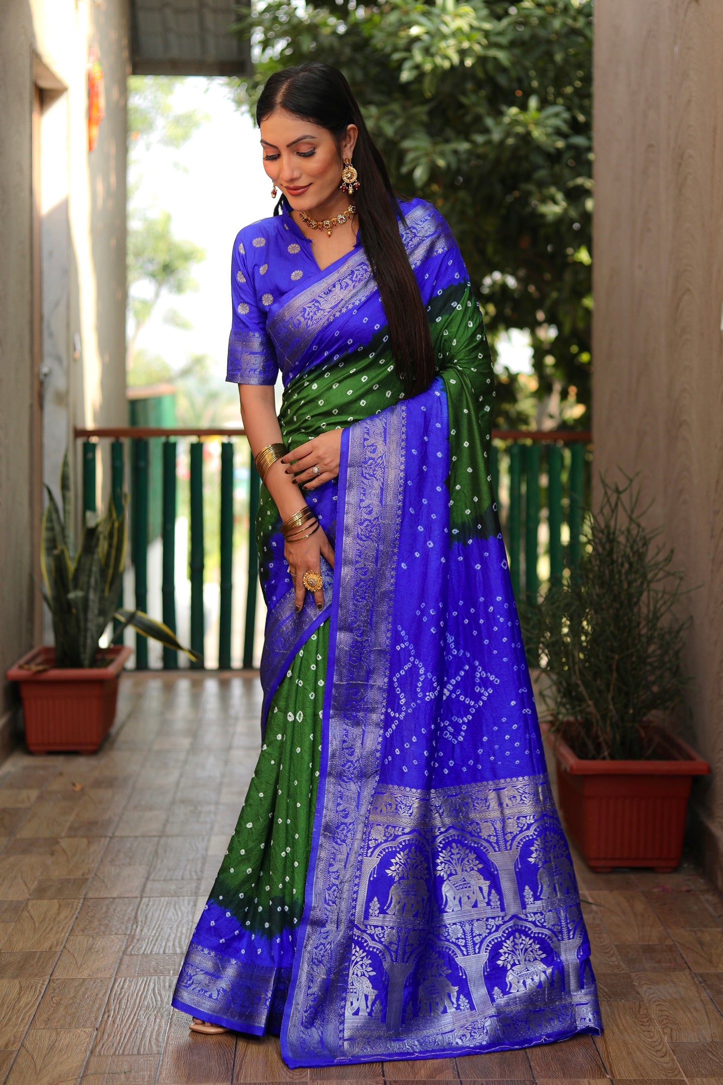 Green Vahini Pure Bandhej Silk Saree With Bandhej Border & Zari Weaving Rich Tissue Pallu