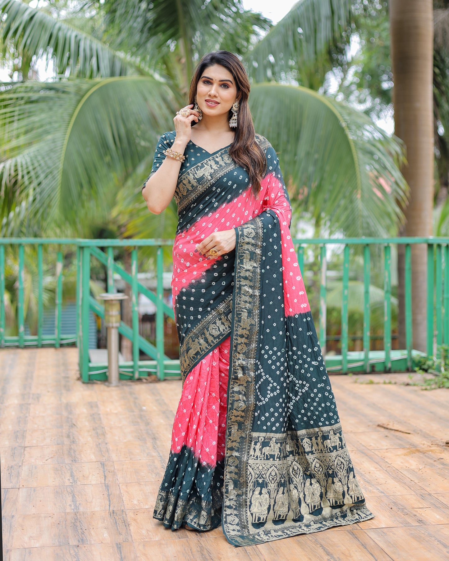 Light Pink Vamika Pure Bandhej Silk Saree With Bandhej Border & Zari Weaving Rich Tissue Pallu
