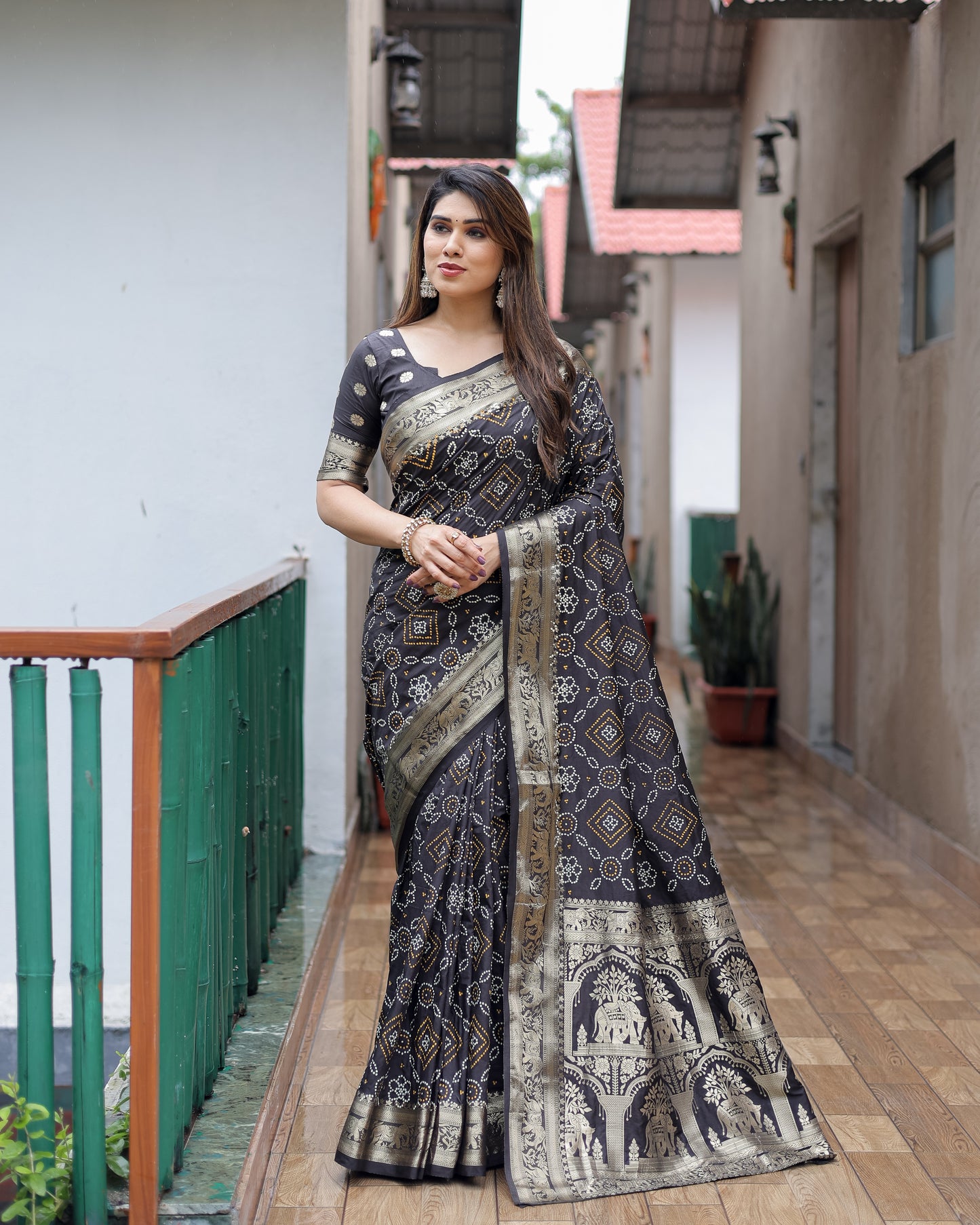 Black Pushpavati Soft Dola Silk Bandhej Sarees With Kanchi Weaving Border With Multicolour Bandhej Block Print Design