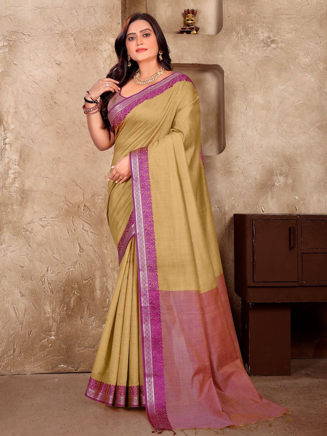 Beige Mohini-1 Linen Soft Silk Saree That Has Shine And Shimmer,Sheer Skin With Kanjivaram Border