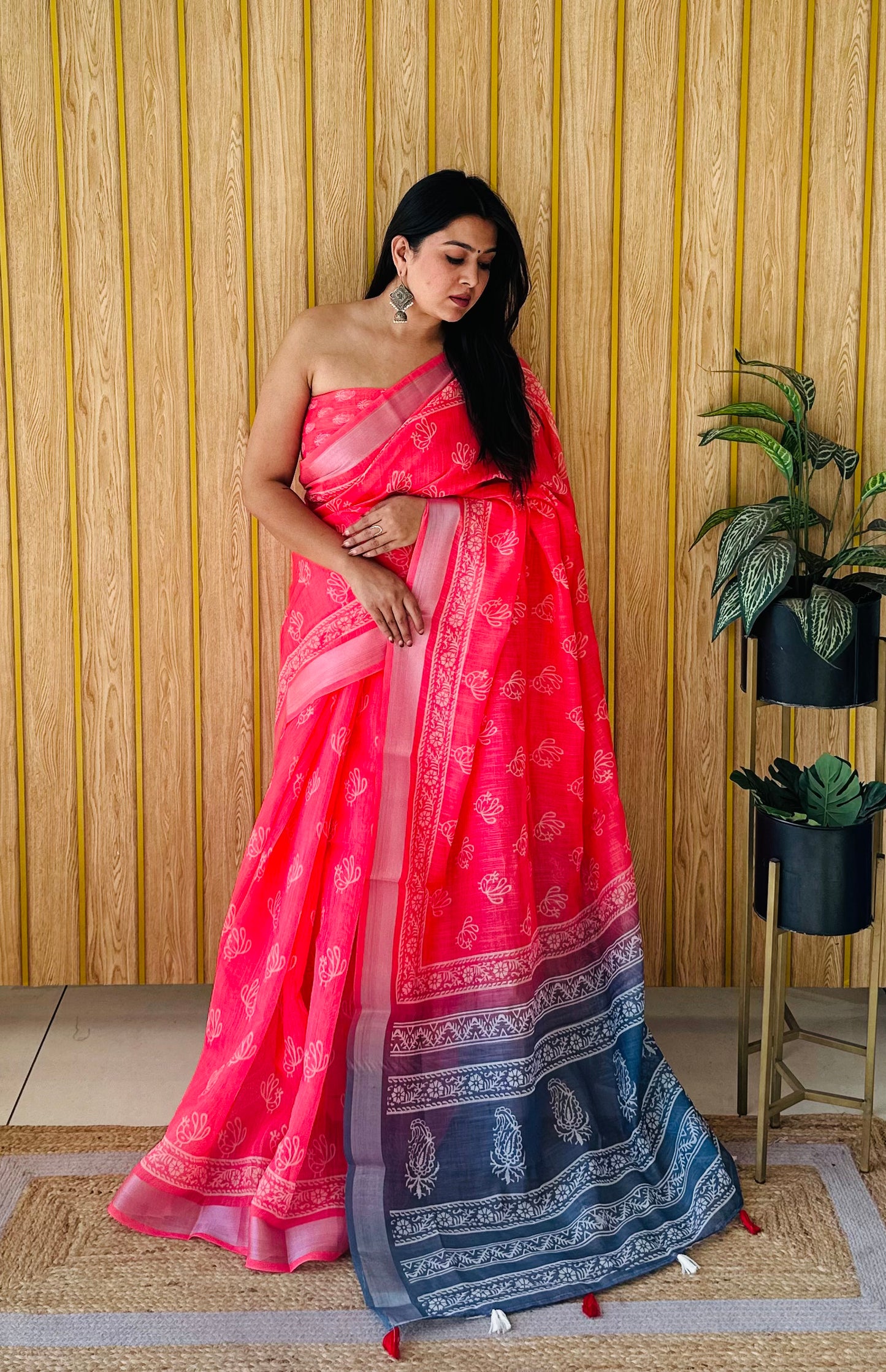 Red And Gray Khushboo Soft Linen Cotton Digital Print Sarees With Batik Print With Silver Border