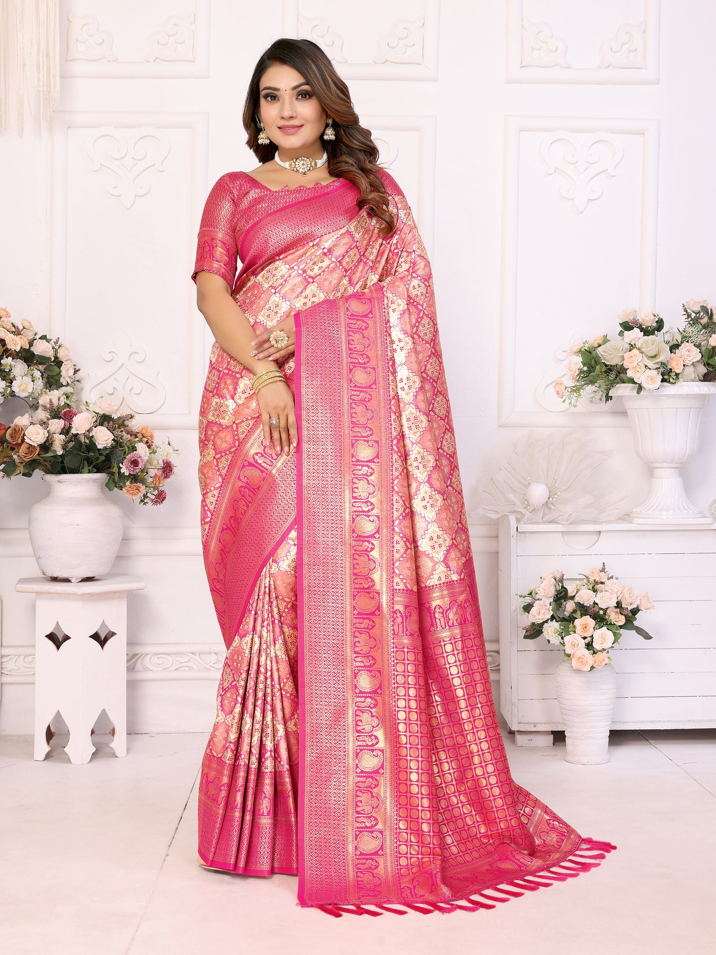 Pink-Cream Chaturi-2 Banarasi Chaturi silk saree Jari weaving Border and Weaving rich pallu