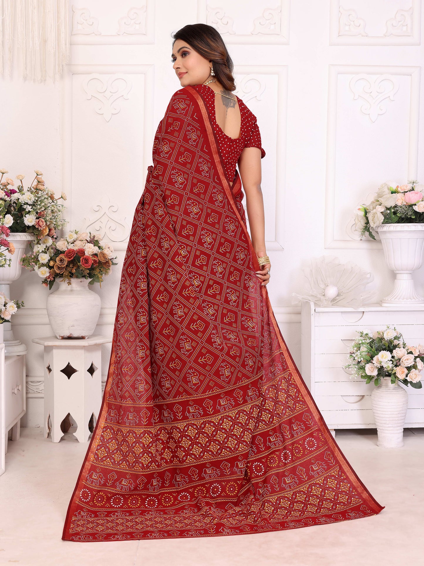 Red Ambika Pure Patola And Bandhej Pattern Soft Cotton Light Weight Saree