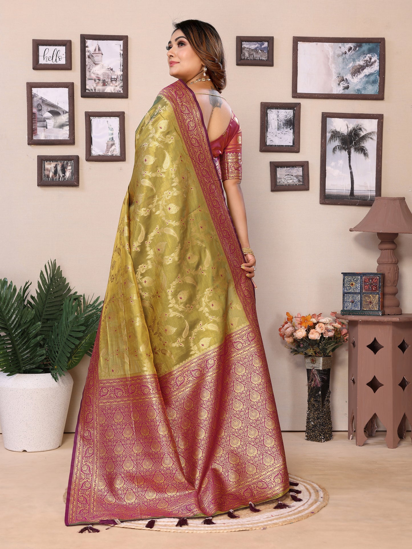 Green Hema pure Banarasi Tissues silk sarees Its soft and silky with Meenkari woven border
