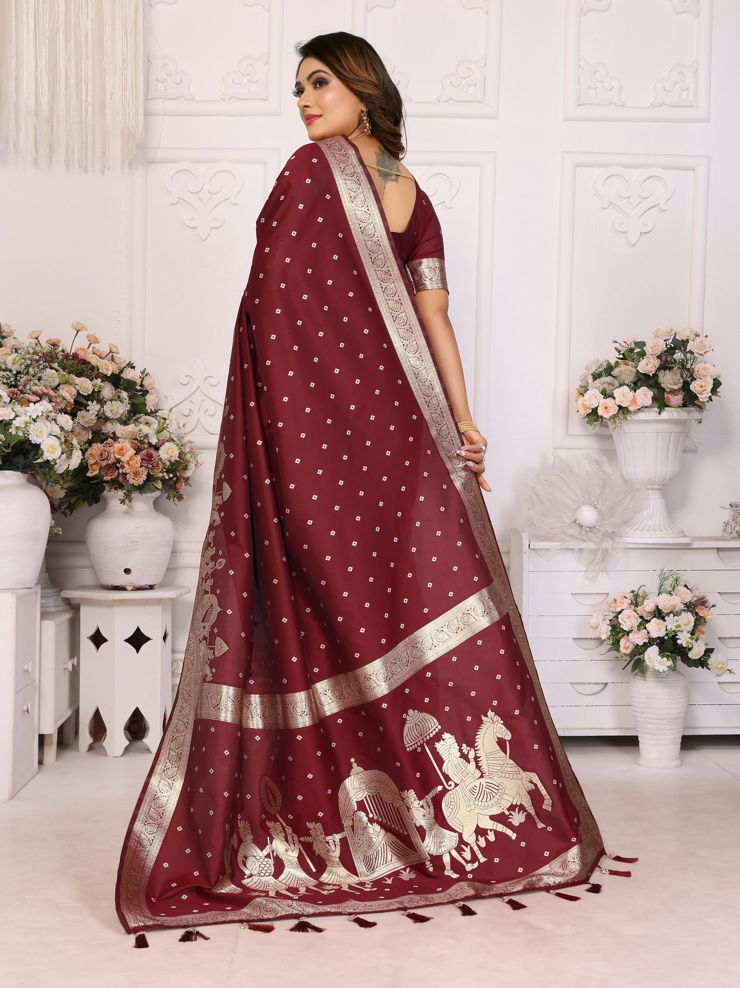Maroon Heena summer kochi silk saree with beautiful Bandhej weaving work soft comfy....