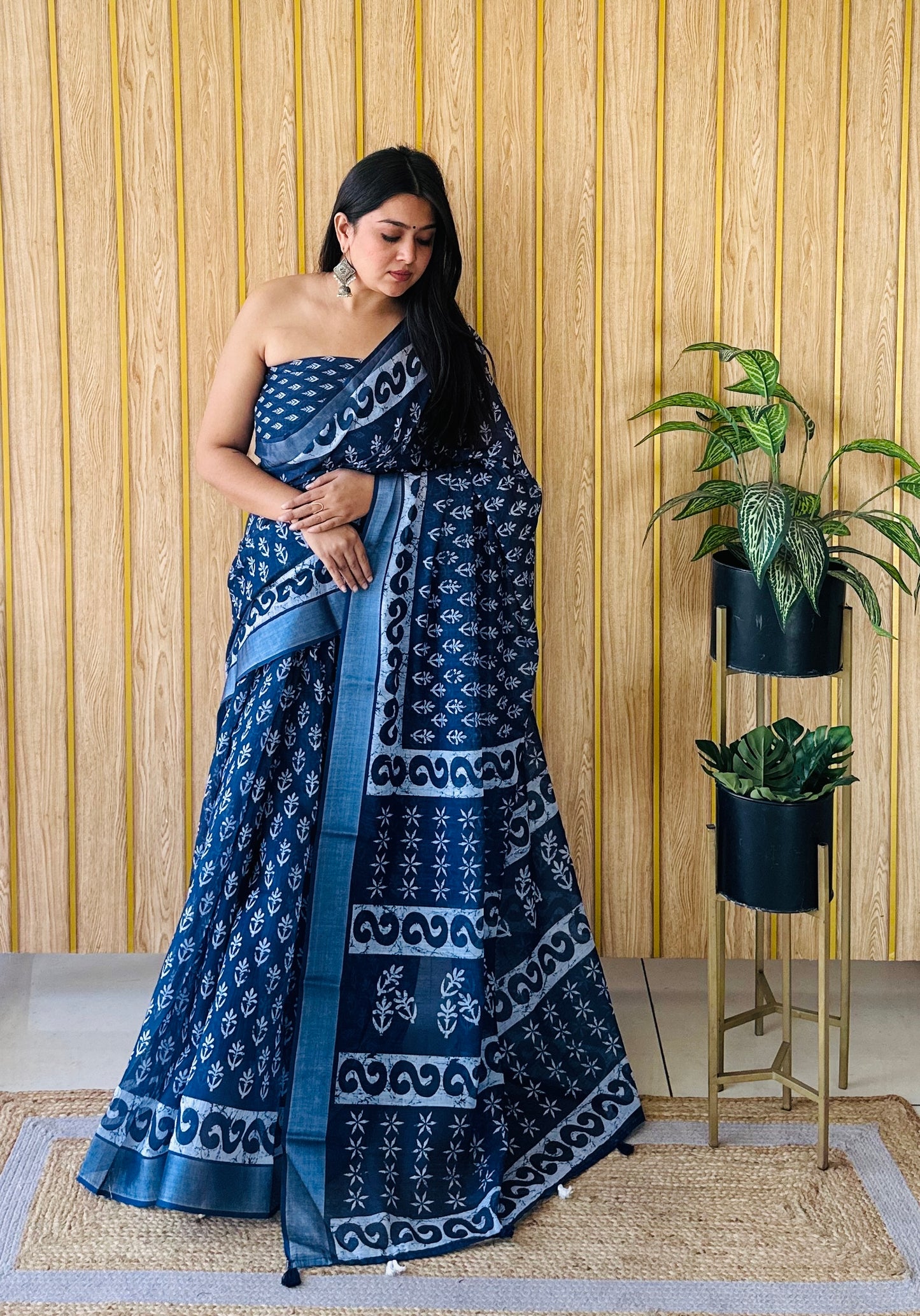 Blue Aarya-3 Soft Linen Cotton Digital Print Sarees With Batik Print With Silver Border