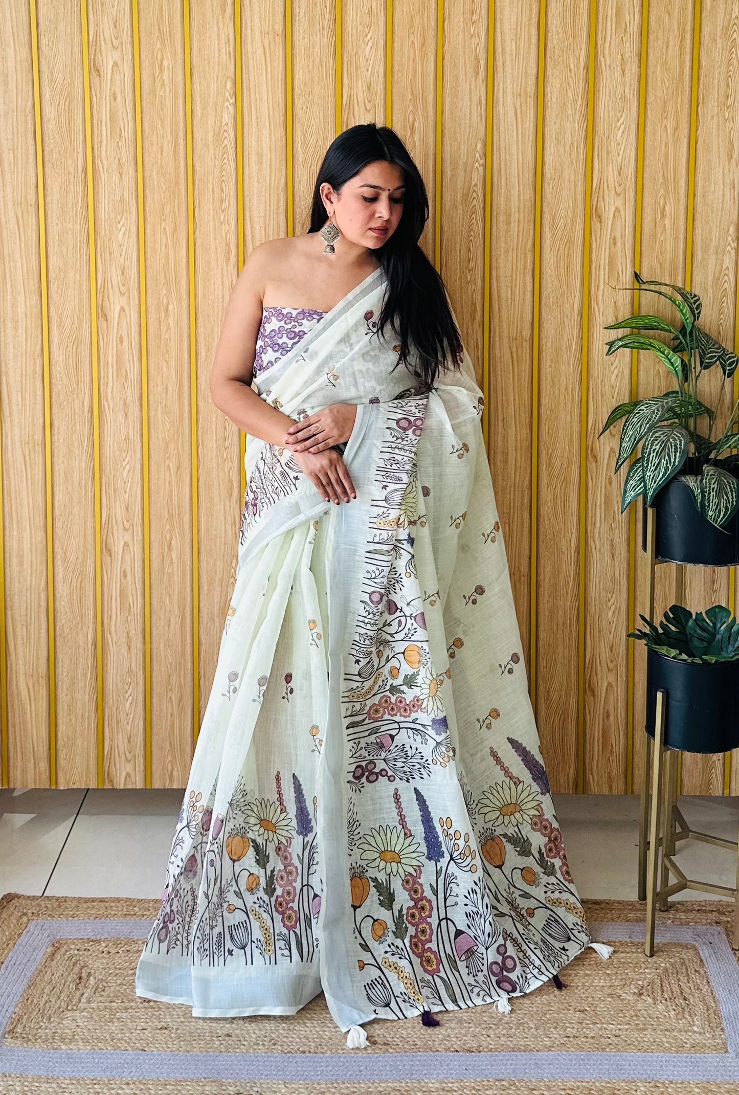 Pastal Yellow Ritika Soft Linen Cotton Digital Print Saree With Batik Print With Silver Border