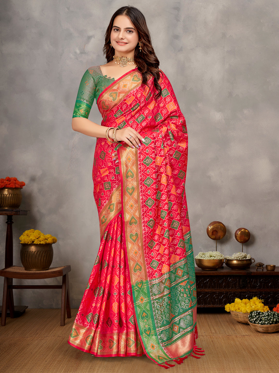 Red Maya-1 Pure Handloom Silk Ikkat Patola Saree With Kanchi Border and contrast Zari border