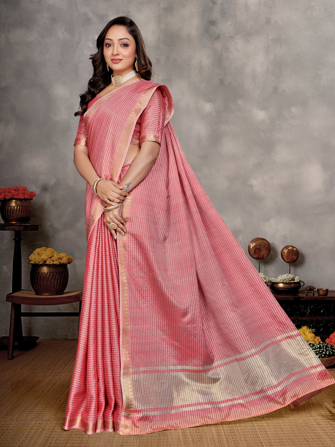 Pink Mohini-2 Linen Soft Silk Saree That Has Shine And Shimmer,Sheer Skin With Kanjivaram Border