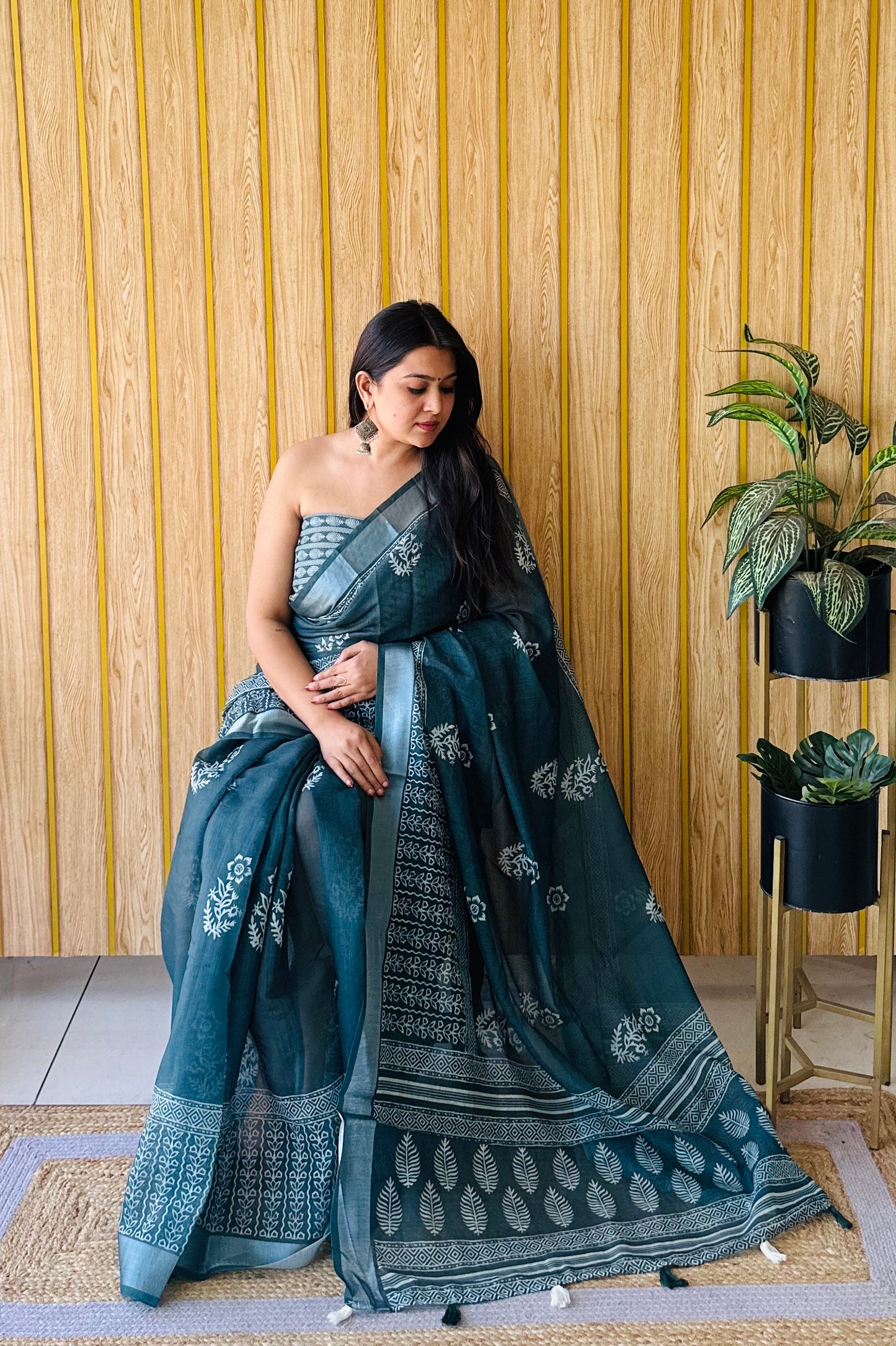 Green Sampurna Soft Linen Cotton Digital Print Saree With Batik Print With Silver Border
