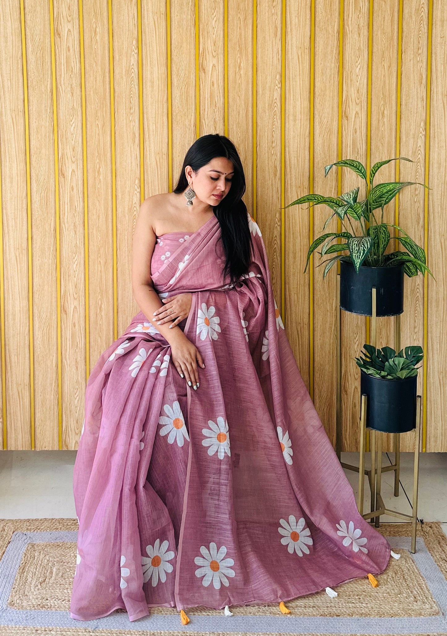 Light Pink Champa-1 Soft Linen Cotton Digital Print Sarees With Flower Print & Printed Pallu