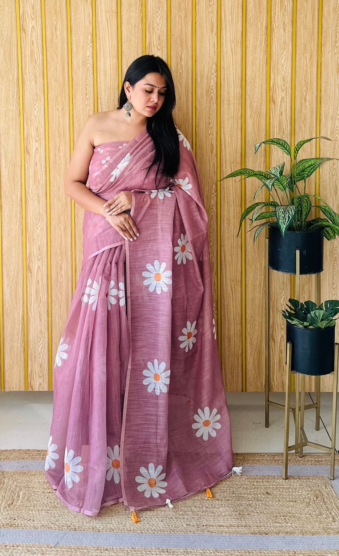 Light Pink Champa-1 Soft Linen Cotton Digital Print Sarees With Flower Print & Printed Pallu