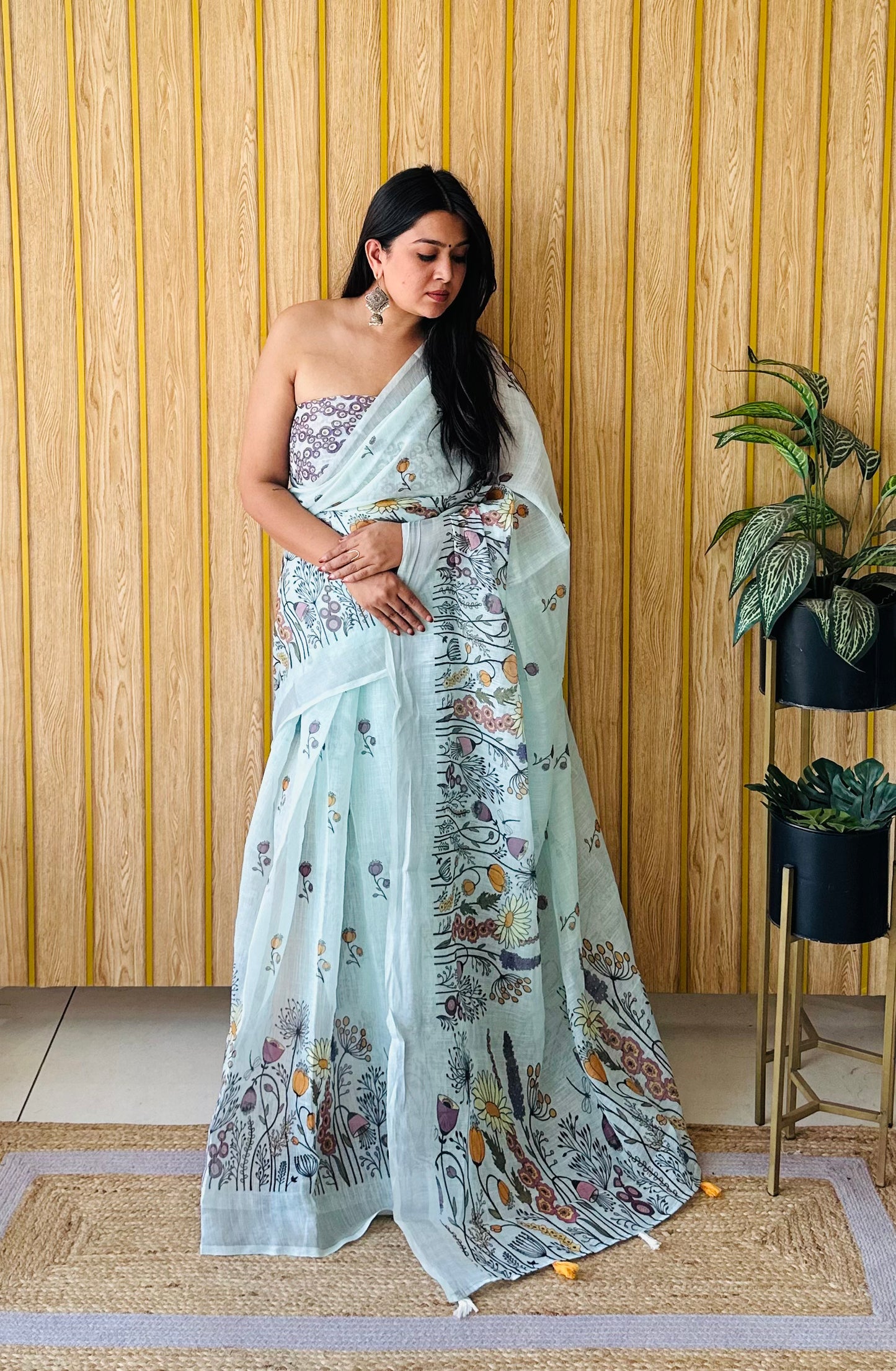 Pistachio Ritika Soft Linen Cotton Digital Print Saree With Batik Print With Silver Border