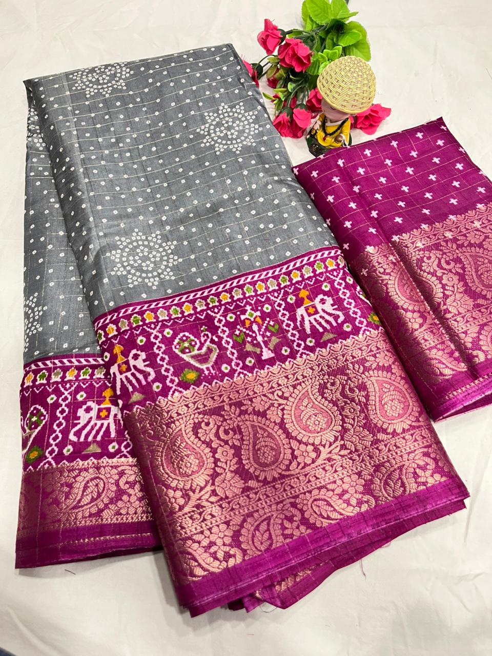 Gray Color Soft Dola Cotton Saree With Kalamkari Print, Kanjivaram Zari Border & Pallu