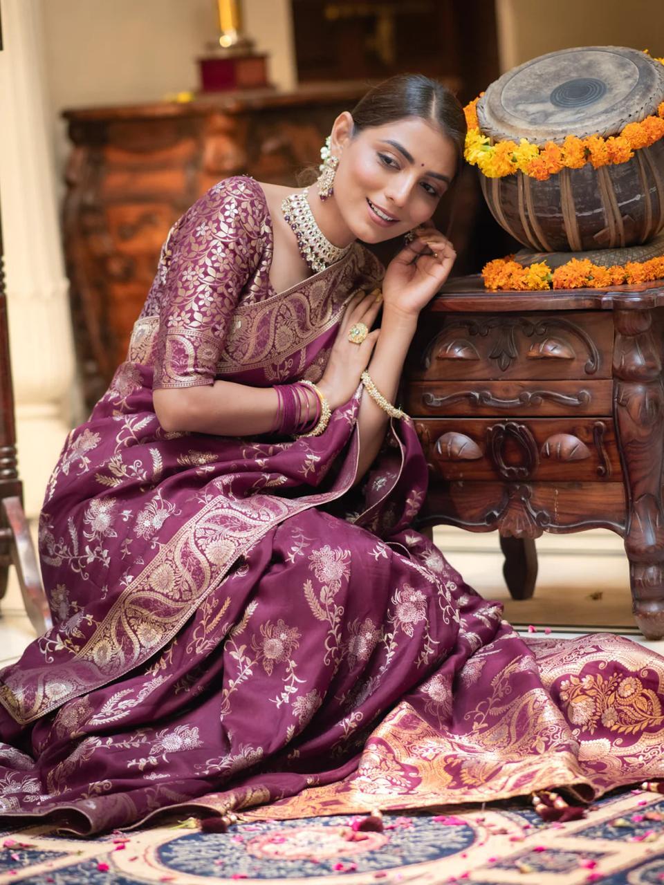 Wine Color Kanjivaram silk saree Jari Work With Blouse Piece
