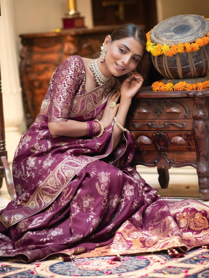 Wine Color Kanjivaram silk saree Jari Work With Blouse Piece