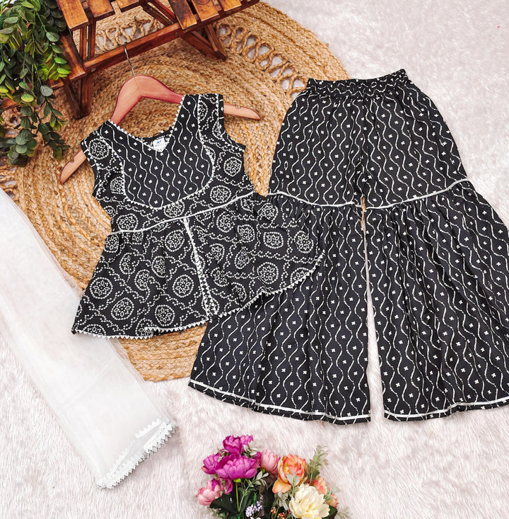 Black Colour Reyon Printed Gotta patti lace Top with sharara Dupatta set(3 PICS)