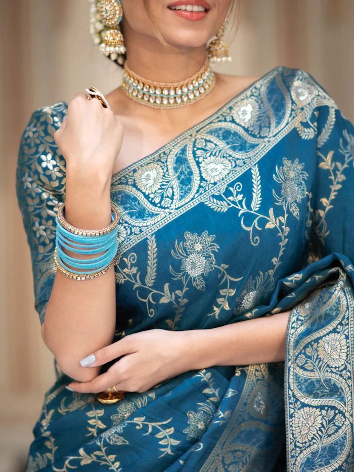 Rama Color Kanjivaram silk saree Jari Work With Blouse Piece