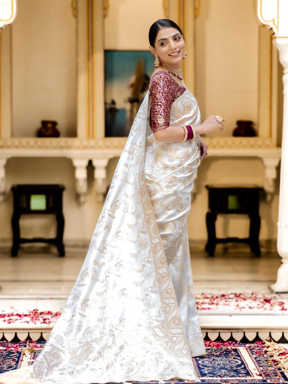 White Color Kanjivaram silk saree Jari Work With Blouse Piece