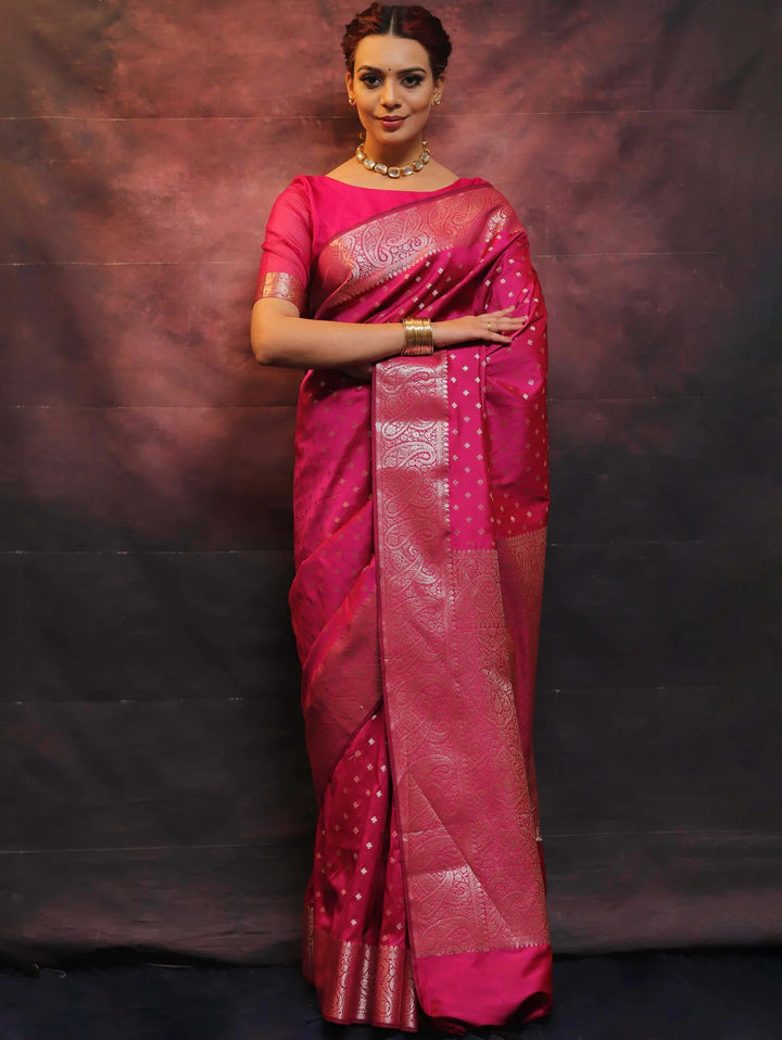 Tometo Color Banarasi Silk saree Jari Work With Blouse Piece